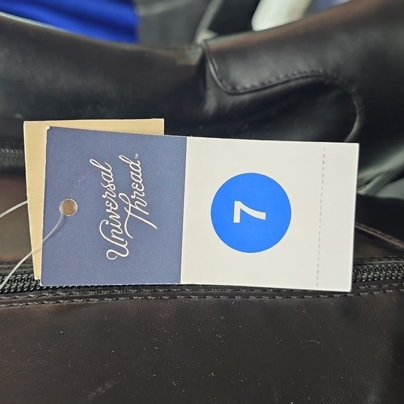 Women's Aubree Ankle Boots | Universal Thread | 7 - Picture 6 of 7